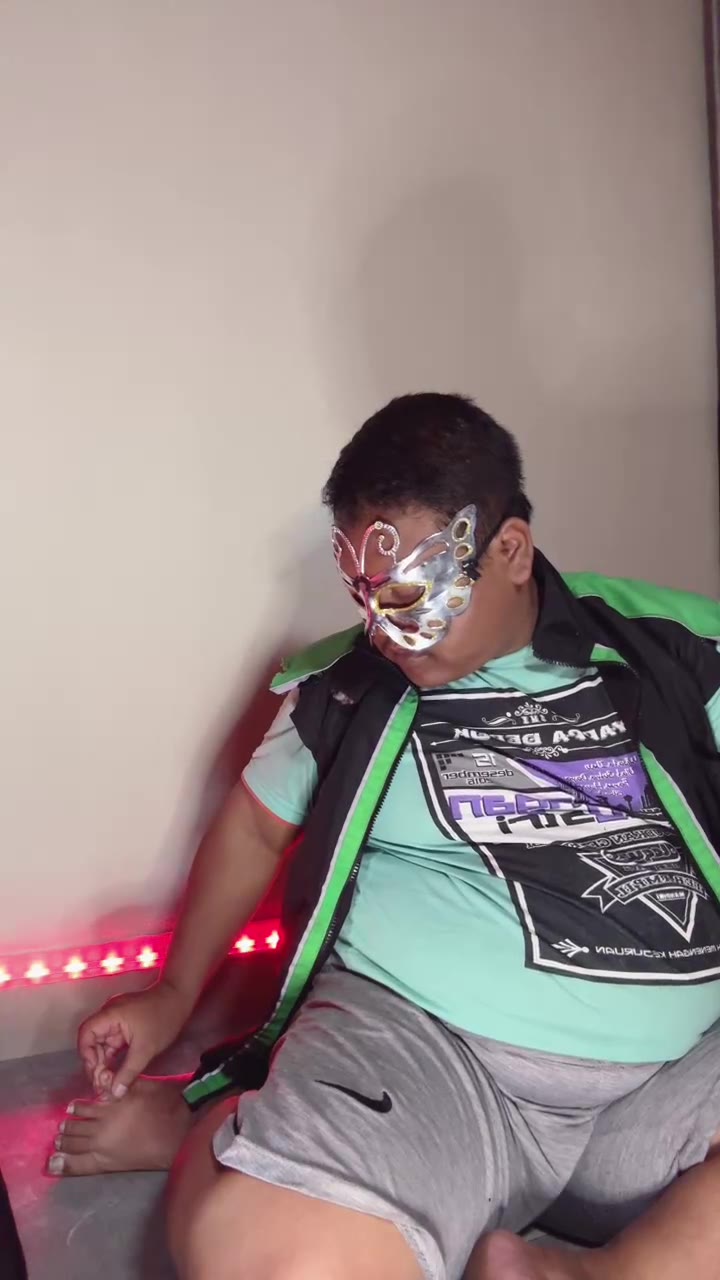 Ebot Sepong Dildo di Temenin Kang Ojol Tira Agustine HOT51