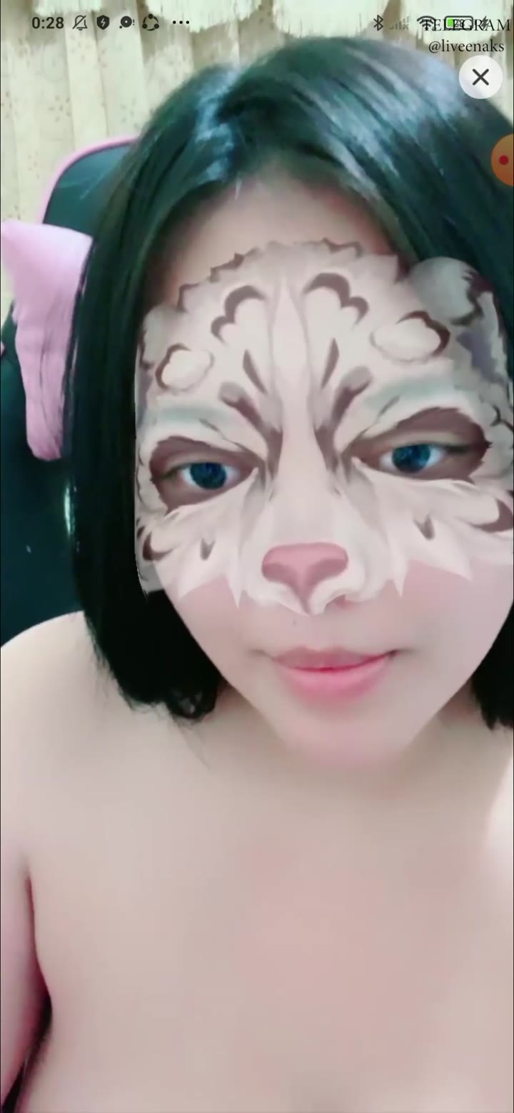 Belahan Dada Kak Indri Cantik Tobrut Dream